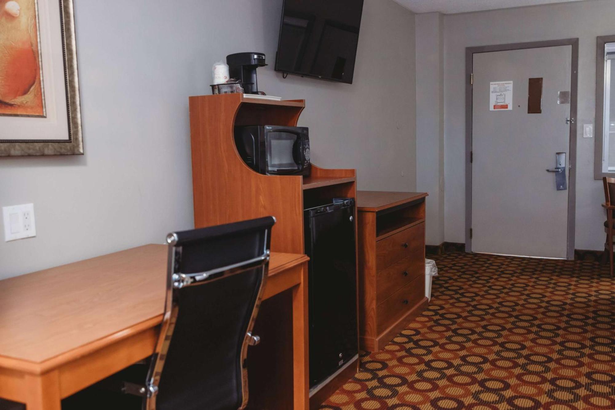 Americinn By Wyndham Appleton Downtown Εξωτερικό φωτογραφία