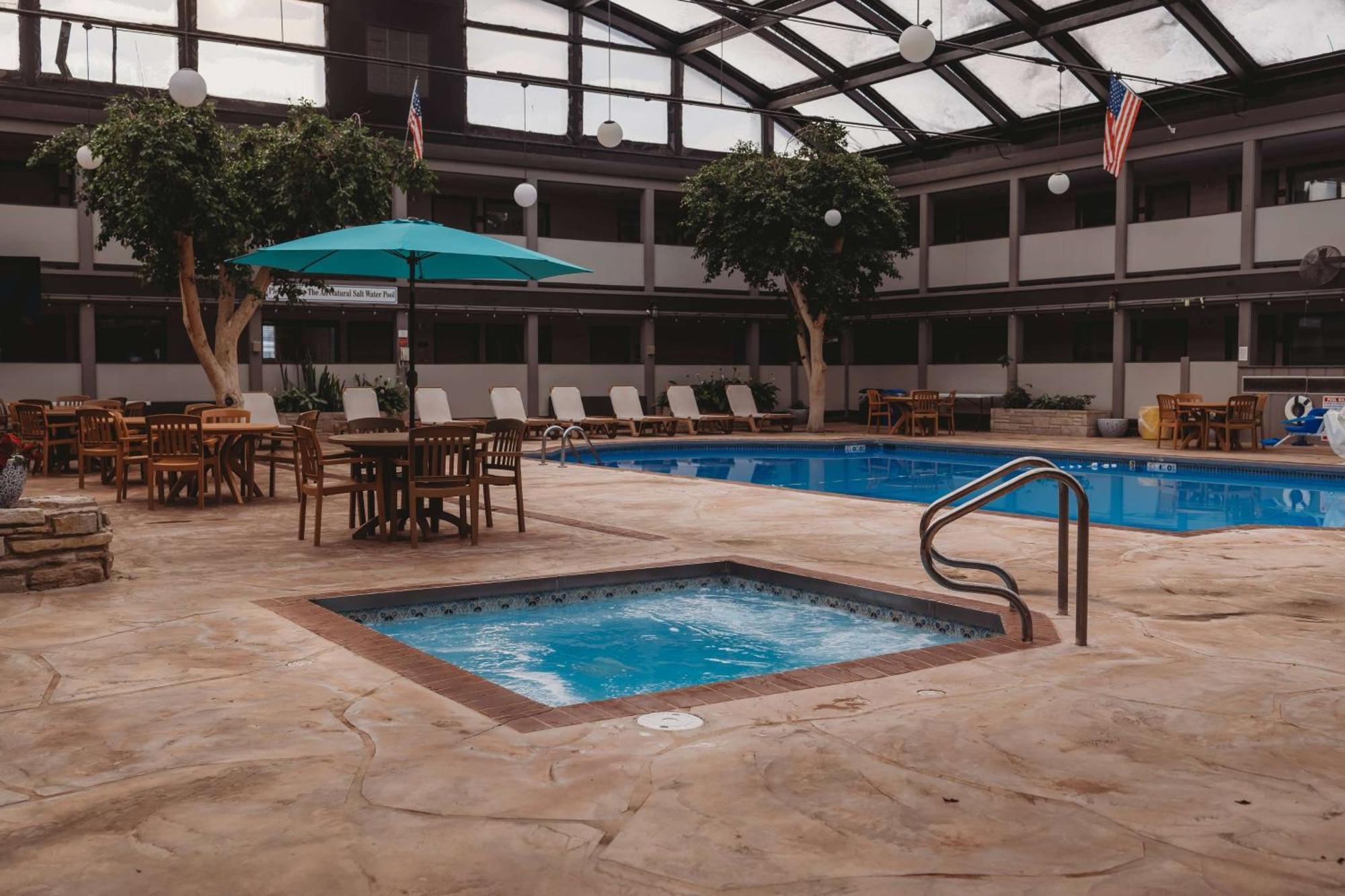 Americinn By Wyndham Appleton Downtown Εξωτερικό φωτογραφία